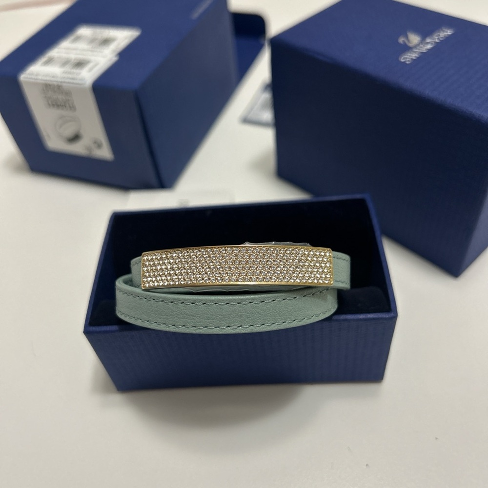 Swarovski Mint Green Leather Double-Wrap Bracelet with Gold Crystal Pave Bar NWT